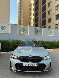 BMW 330i للبيع موديل 2023.  07737178572 واتساب موجود محرك 4 سلندر 2000...