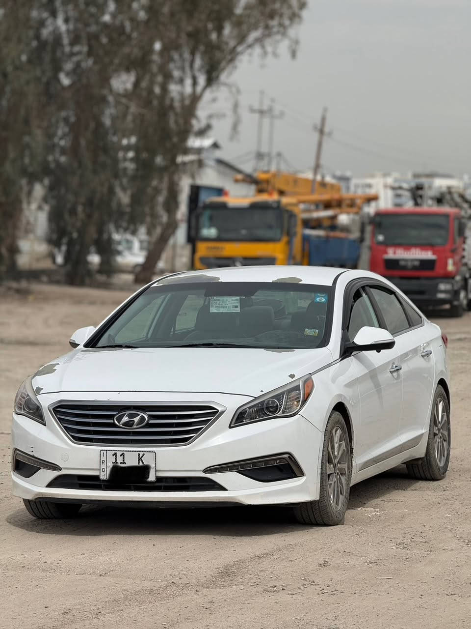 سوناتا موديل 2016
وارد امريكي حادث الداير مال جاملغ الخلفي 
صور الحادث بلمنشور السياره واكع الصبغ مال بنيد شويه والقماره شويه 
بيهه صبغ جاملغ خلفي فقط مال حادث والباقي مكفول بدون دواخل وشواصي وايرباكات كله سليم مكينه 4 سلندر وماشيه 120 mi
رقم بغداد الجديد هزه جديده وبأسمي 
السعر 11,000 
للأستفسار ***********
مكان بغداد الكرخ
