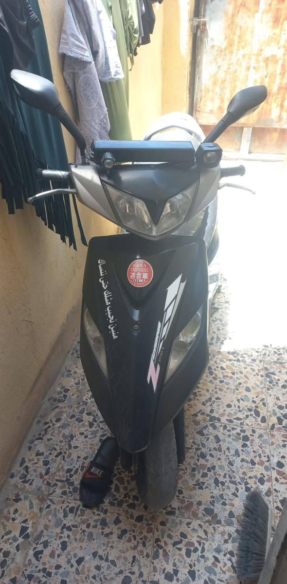 ثعلب gtr مكينه مزود 58 ونص شلعه ومعدل لا تنقيص ولا تبخير مكينه مكفوله من كلشي دراجه بيها نواعم تزويد صالنصه رياضي صوتها يخبل  تحتاج شوي ترتيب نواقص كلش بسيطه  دراجه نص هندر تشتغل للبيع او مراوس بجبلي  مكاني بغداد الكماليه ***********
