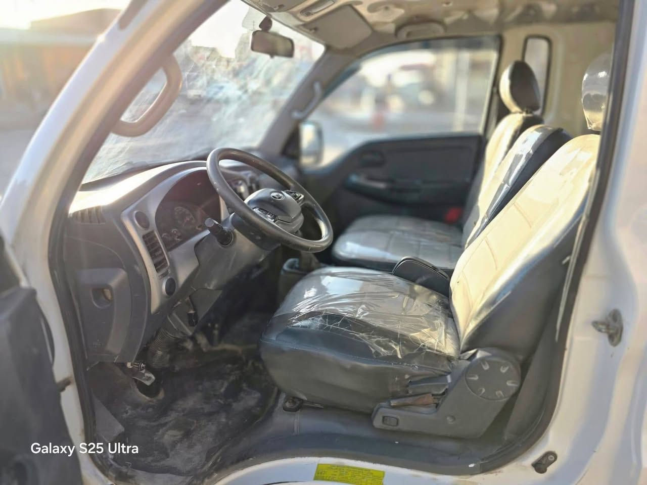 اسلام عليكم كيا البيع موديل ٢٠١٤ رقم واسط السنويه نافذه السياره خير من الله كير مكينه اكسي شواصي مكفوالات كربهيات كله شغاله التبريد يراده بس غاز السياره جاهزه مداور ثاني يوم ربع مامطلوبه العنوان حله نادر الثالثه الاستفسار *********** السعر ١٠٥ وبيه مجال قليل والسوك كلشي بيه لاحد يكلي هواي مادري شنو
