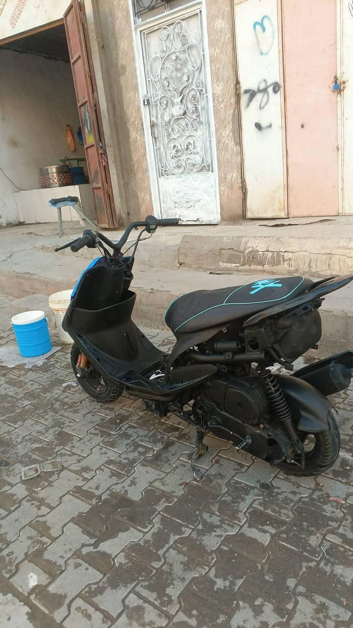 سلام عليكم دراجه البيع سعر 400وبيها مجال ***********
