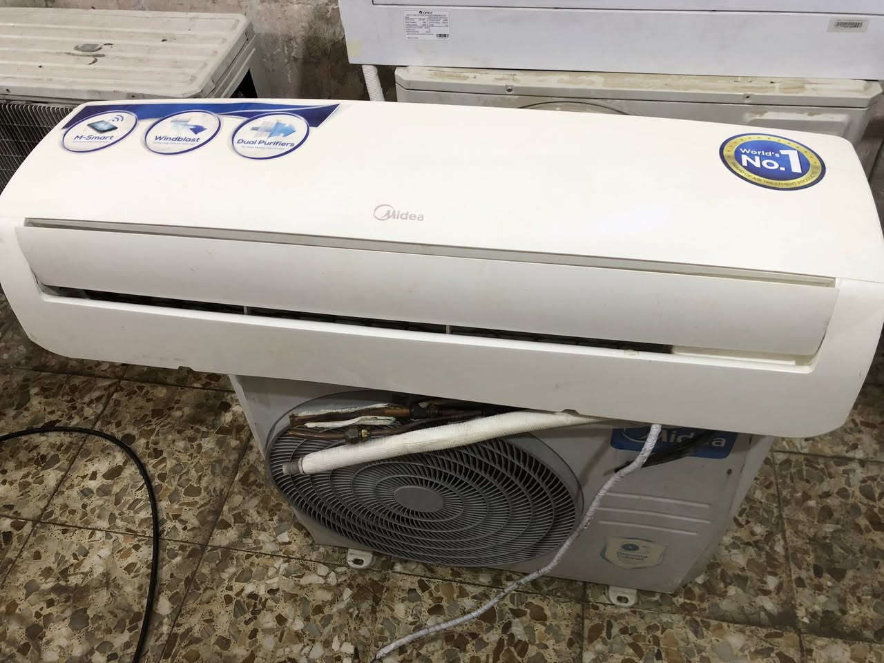 سبالت عدد 5 خارجية وداخلية فقط
كري 2طن 
كري 1طن انفيرتر 
ميديا 2طن عدد 2 
خارجية كري 2طن غاز 410 

جميع الأجهزة بلادي على وضع الشركة .

سعر مليون و200 الف 

العنوان /بغداد /حي اور 
***********
