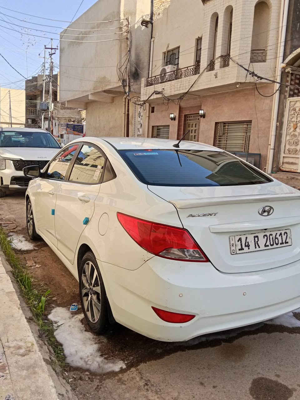 اكسنت موديل 2015 تحويل ثاني يوم بأسمي سنويه وارقام جديده خليجي بيه صبغ الباب فقط مفوله فتحه ويل كب تحكمات شاشه كامره حساسات اشاير بلمري مكينه 1600 لايتات زنون تخم تاير جديد حداديه جديده تبريد ثلج سعرها 94 وبيه مجال للاستفسار *********** مكاني الناصريه

