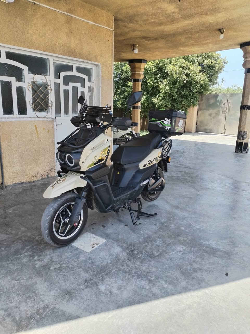 دراجه شحن
اباجي
زيرو
تمشيك 80كيلو بل شحنه الوحده
6 بطاريات دبل مصطره أكبر حجم
3سرع تمش ي90 حقيقي
موصفات هواي بيهه
مكان تاجي منشأ نصر
***********
السعر 1100
زيرو جديد
