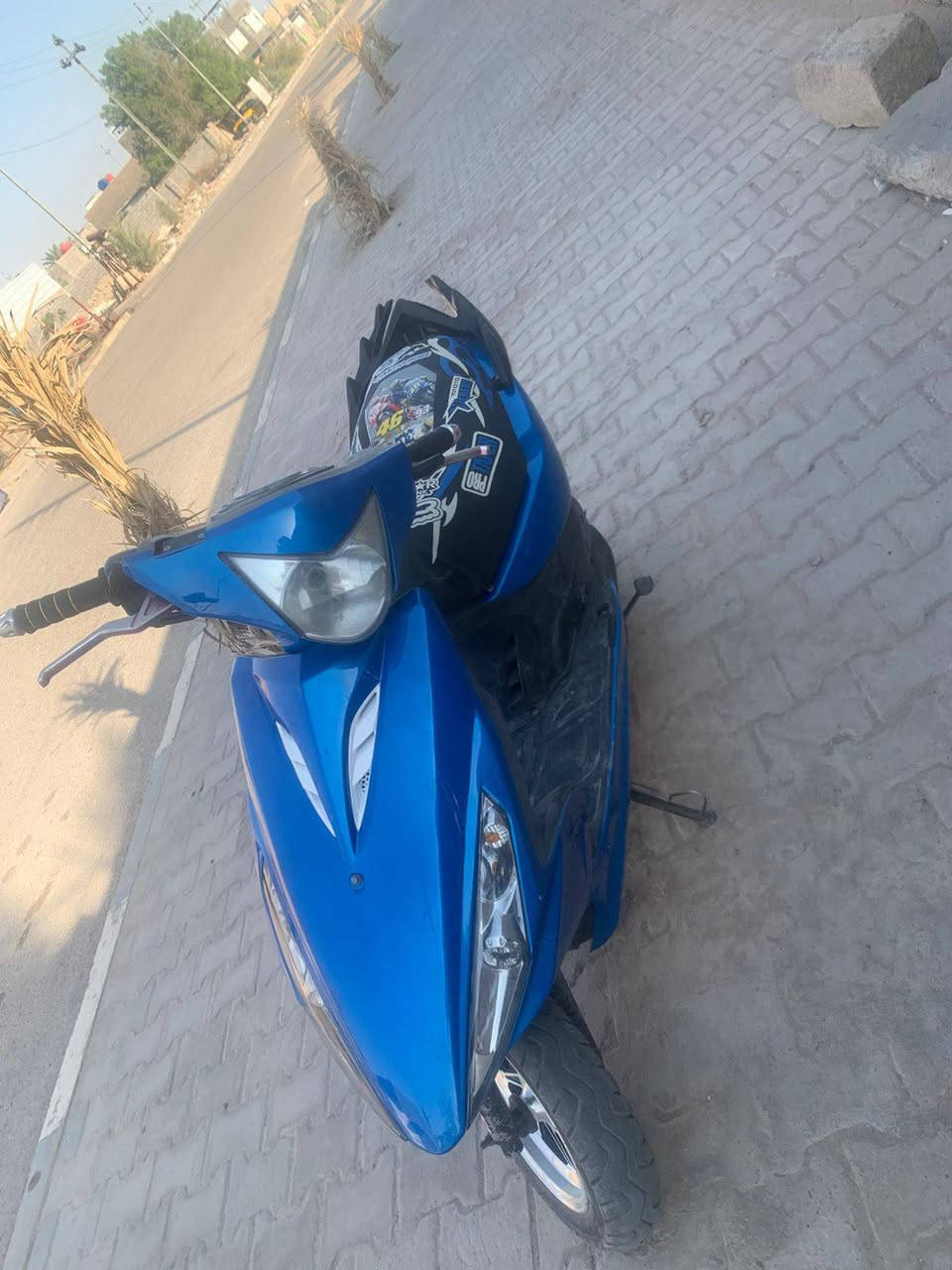 السلام عليكم دراجه ماكس مضلع للبيع الدراجه خير من الله كامله من كلشي ما نقصهه برغي مكينه (ما مفتوحه)كامله مكمله مكان القرنه الشرش (السعر خاص)المو شراي لا يجي ويكسر بحلال العالم رقمي *********** وشكراً
