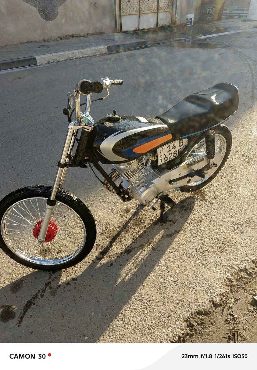 سلام عليكم  إيراني رقم وسنويه تنتهي ب ب ٢٠٣٠ مكاني بصره زبير دراجه بعدها جديده كلش توني معمره سعر مليون و 600 غير هاذ سعر لاطبلي خاص رحمه لهلك 

***********
