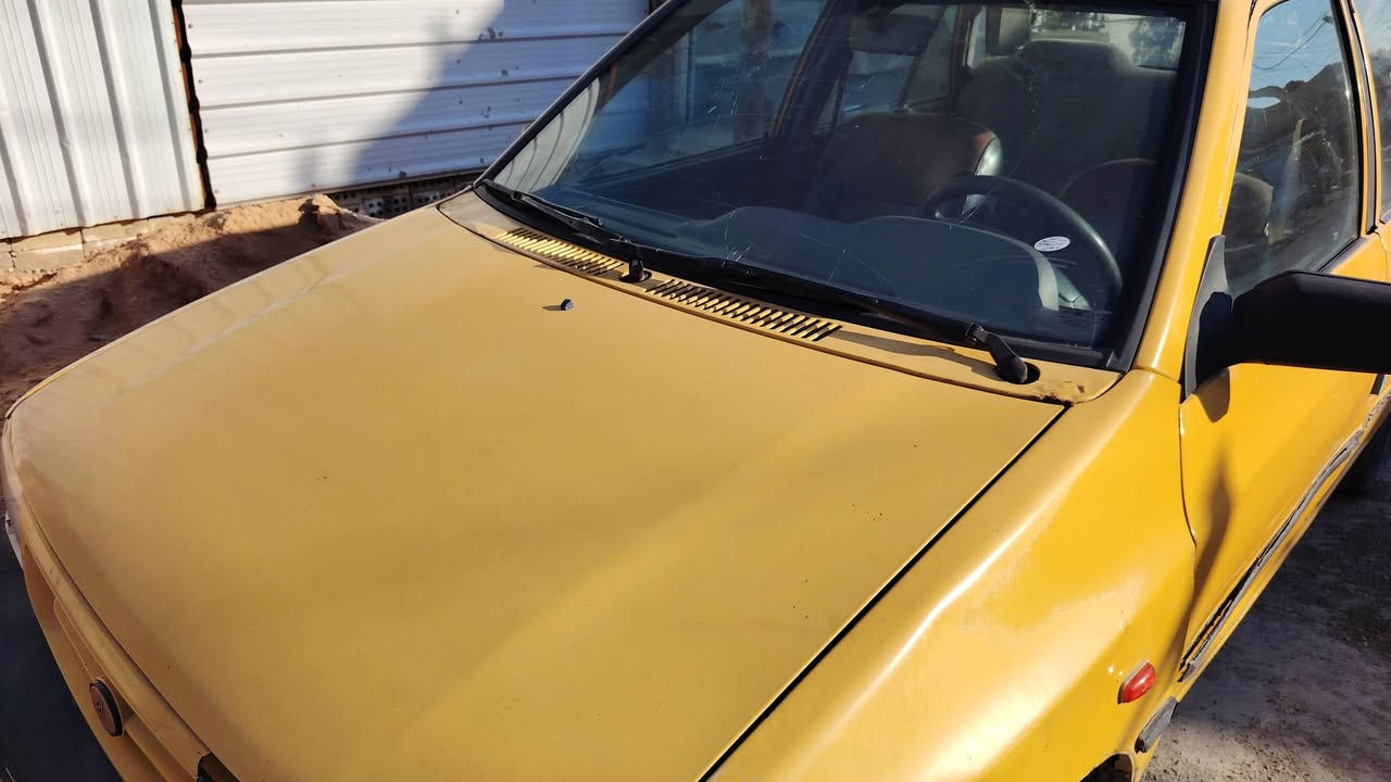 سايبة مديل 2012
 مصفرة هيئة وغرامة سيارة بأسمي مباشر تحويل
سيارة جاهزة من كلشي  دوشمه جديدة وحدادية جديدة وكير خير من الله ونضافة واضحة بلصورة فقط محرك نص عمر
السعر 28 وبيها مجال بسيط
رقم الهاتف /***********
