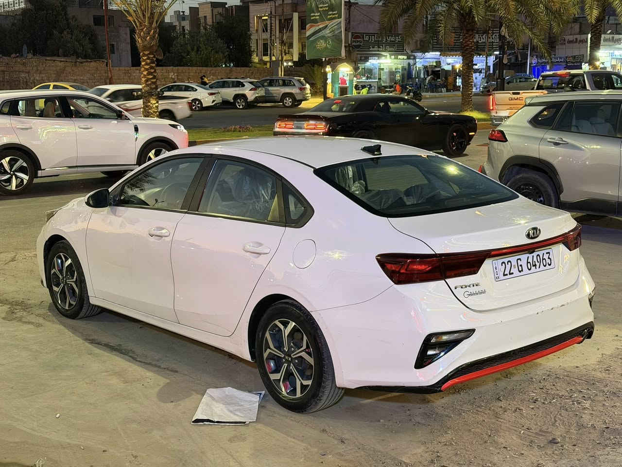 فورتي 19
السياره كامله مابيه نقص 

كير AT

المكينه 2000دوش

ادامه كامله عل سياره 

الهزه جديده السنويه جديده

السياره ضربته خفيفه بدون دواخل مكفوله من الغد والشواصي 

السياره بنيد مصبوغ  ورشخط بالباب مرشوش عله وضع الشخط  

‭0773 419 3913‬ 
بغداد الكرادة

صاحب السياره
