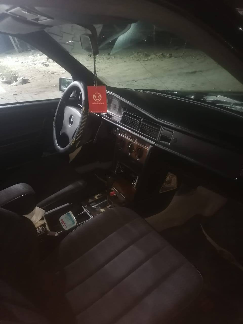 سلام عليكم للبيع مارسيدس كفاله عامه
محرك وكير جدد ثنين ونص
سياره عله البلاد كلها مكفوله من الدعاميه للدعاميه
حداديه جديده وره وكدام 
شرط الركوك كفاله 
مكلف بنشر رقم صاحبها هاذ وخابره
للستفسار***********
