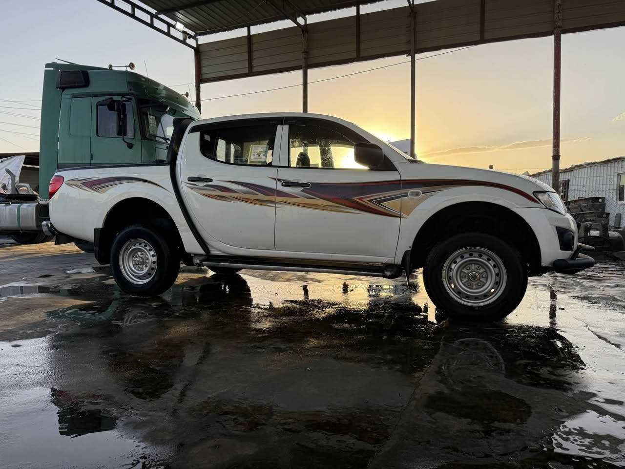 بيكم مسبوشي كاز موديل 2013 فور ويل سياره مكفوله رقم أربيل مكان سياره رمادي سعر 120 ستفسار علا هاذه رقم *********** ***********
