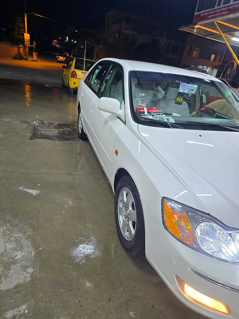 السلام عليكم 
للبيع سياره افلون خليجي نص فول
 موديل 2002 كفاله عامه
  ماشيه 90 الف 
بيها فقط شبر صبغ بالجاملغ الخلفي اثر شخط 
رقم سليمانيه بسمي السعر الاتصال  ع الرقم 
***********
