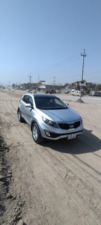 سبورتج ٢٠١٠ • مكينة ٢٠٠٠ • فتحة سقف بانوراما