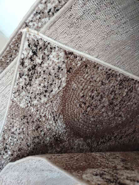 تخم موكيت نظيف العنوان هفلان للتواصل خاص او الاتصال *********** وتساب
