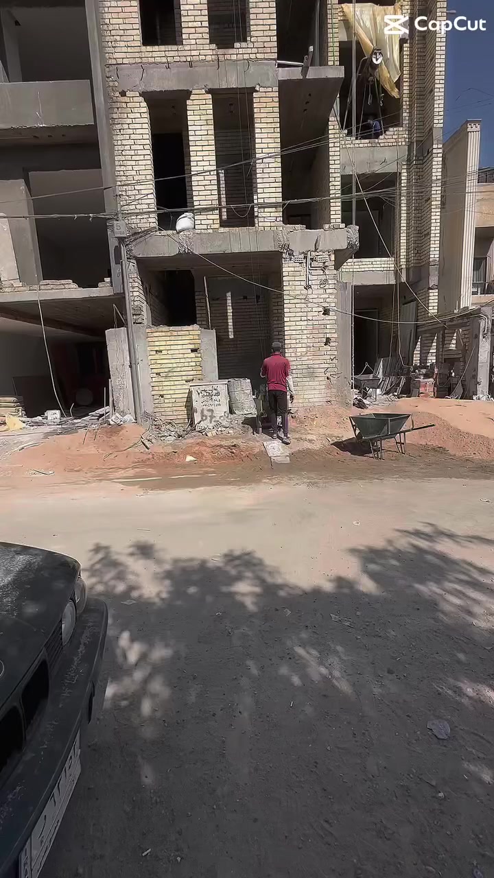 تصعيد  جميع أنواع مواد البناء   

‭٠٧٨١ ٤٣٣ ٧٥١٧‬
