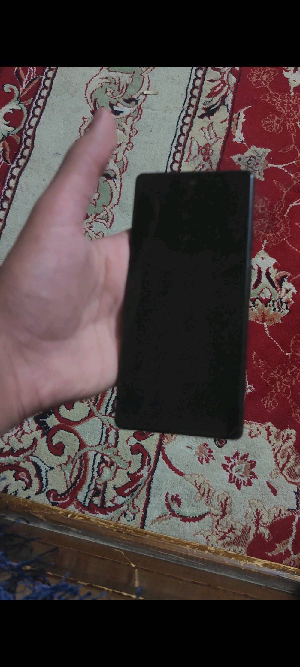 pixel 6 جهاز قوي كلش بالتصوير وقوي بالالعاب
جهاز كلش نضيف  
شاشته 90 فريم
يدعم ببجي 60 فريم بدون اي لاك 
الجهاز ما يحمى بسرعة ومعالجه قوي
مكاني بغداد