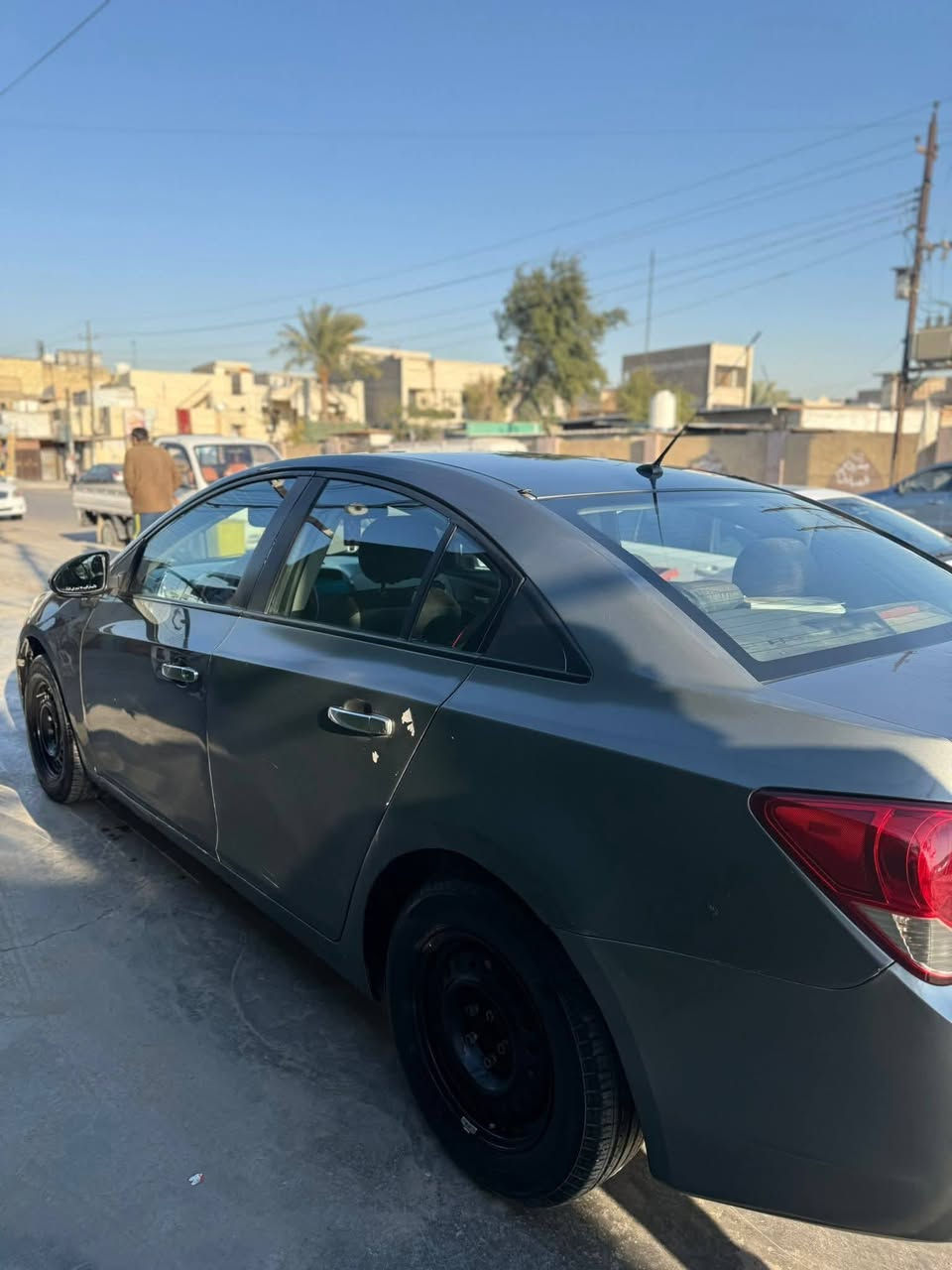 سلام عليكم شوفرليت كروز مديل ٢٠١٢ خليجي سياره بيه ٣ قطع صبغ الجاملغات الخلفيه وباب فقط سياره نبريد تدفئه مكينه كير خير من الله حداديه السع، ٦٨ وبيه مجال مكان بابل حله 
للاستفسار 
***********
