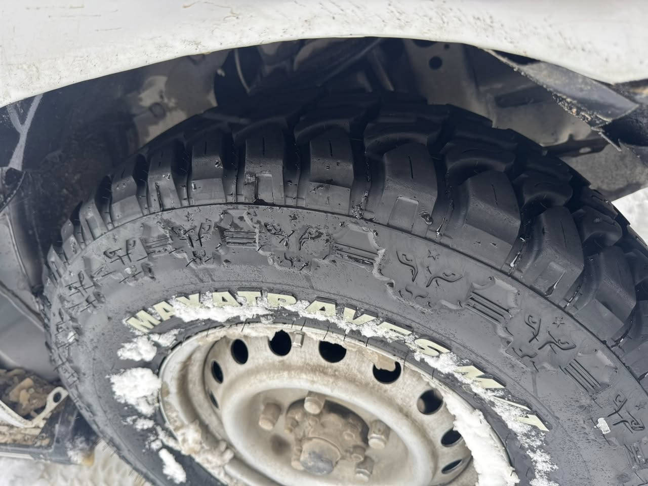 مۆنیکا ٢٠٠٢ سێ روبح  حام سبوخ ئارمی پلاستیکە بەس بەشەرت نایدەم  نرخی شی ٧٨$تۆزیک مجال  *********** واتسئاپ یشە
