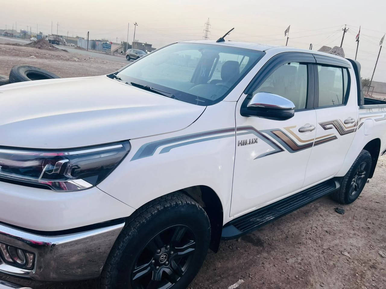 سلام عليكم خوان سياره بيكم هايلوكس موديل 2021 سياره كفاله عامه من كلشي سياره بصمة كويتي تبريد قعطتين  مكاني بغداد الاستفسار على هاذا الرقم ***********
