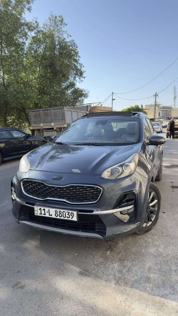 السلام عليكم سبورتج 2021 امريكي بيهة قطعتين صبغ جاملغ وبنيد سيارة فول مواصفات اعلة فئة بلسبورتج سيارة ماشية ٥٠ قابل للزيادة ترابها زيرو السعر 166 مكاني بغداد لكريعات ***********
