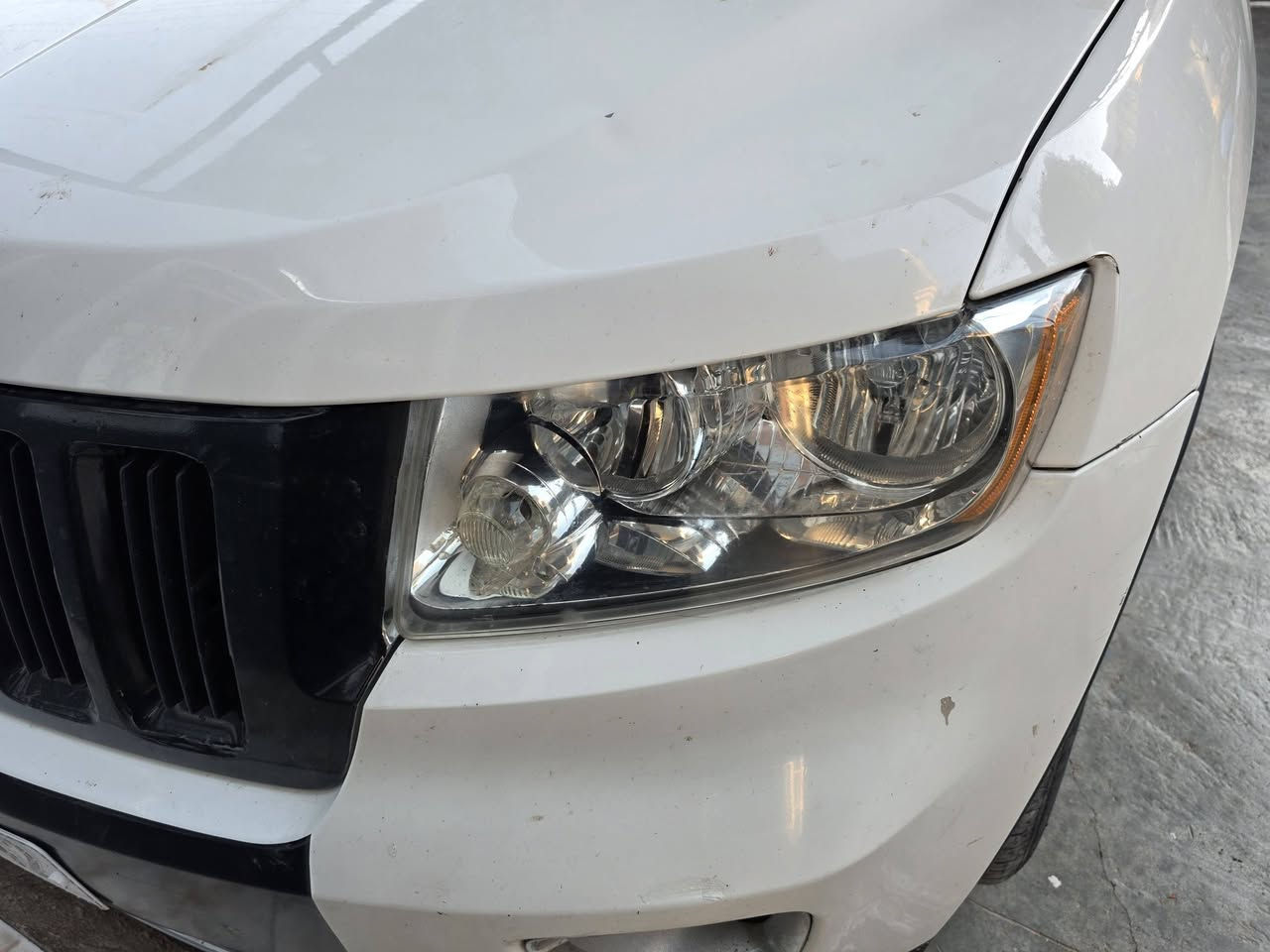 السلام عليكم جيب لاريدو 12 بدون صبغ  ولا طخه  شعندك مراوس سياره احدث


**إذا كنت صاحب هذا الإعلان وتريد حذفه لأي سبب، رجاءا أرسل رسالة إلى الدعم الفني**