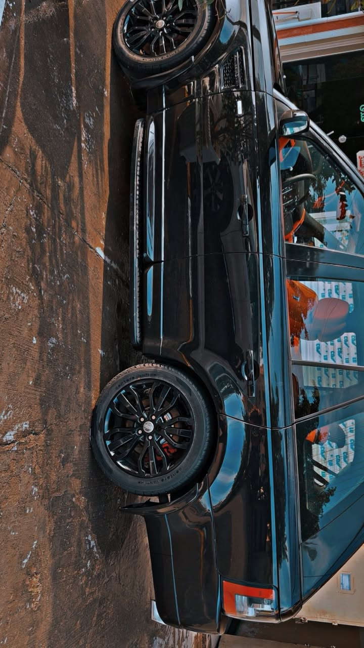 سلام عليكم رانج روفر سبورت عادي بدون سوبر وارد موديل 13 
كير محرك صدر تبريد السيارة فول سيارة مصروف عليه داخل برتقالي شغل بلاد السعر 160  العنوان بغداد ***********
