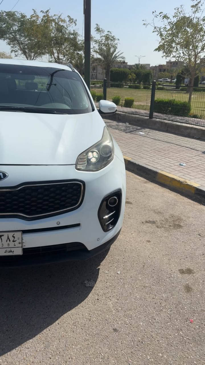 السلام عليكم سبورتج موديل ١٦ مكفوله عدا بارد بالباب مال الصدر ماشية ١٣٢ كيلو جاهزة السيارة مكاني بغداد السيدية رقمي ***********
السعر ١٦٥ وبيه مجال بغداد, العراق
