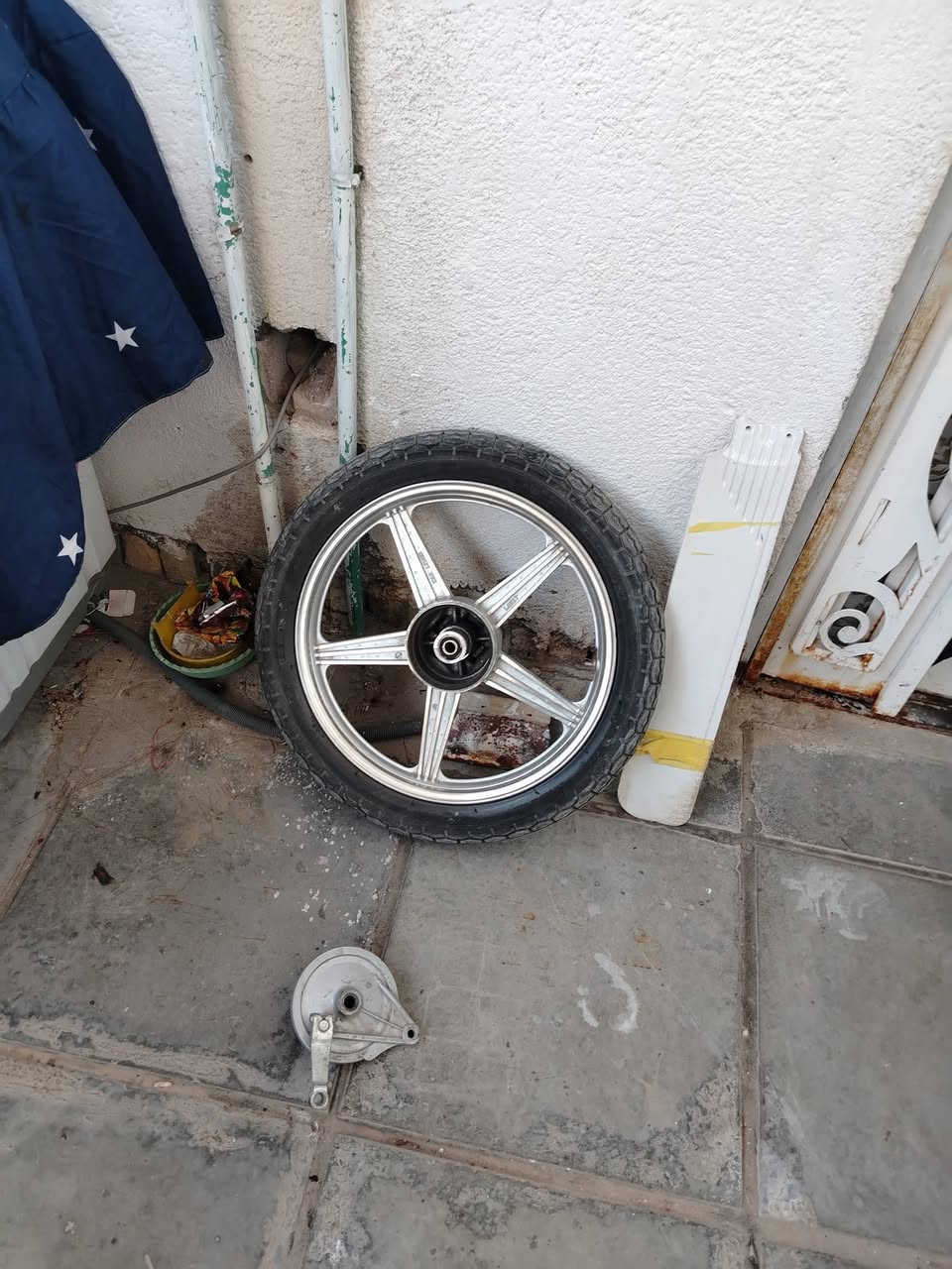 للبيع
السعر ٢٥
مكاني ذي قار مركز حي سومر ***********
