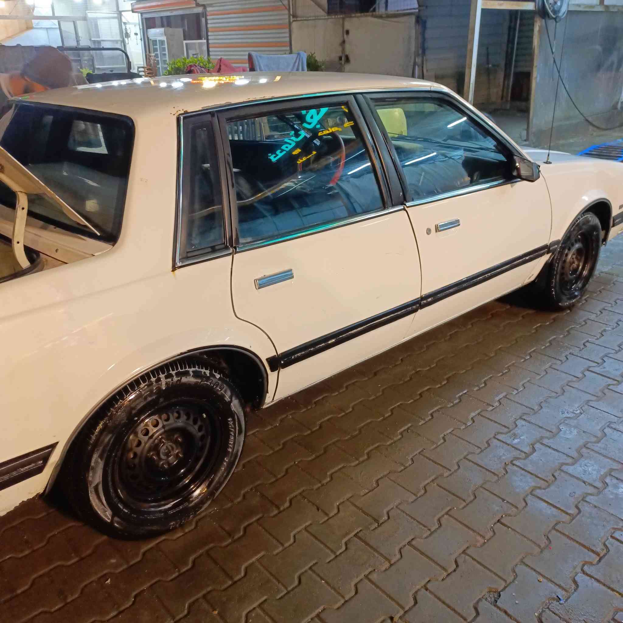 سلبرتي 89. ترايك وين ميعجبك سياره ناعمه وكامله  للبيع رقم ***********
