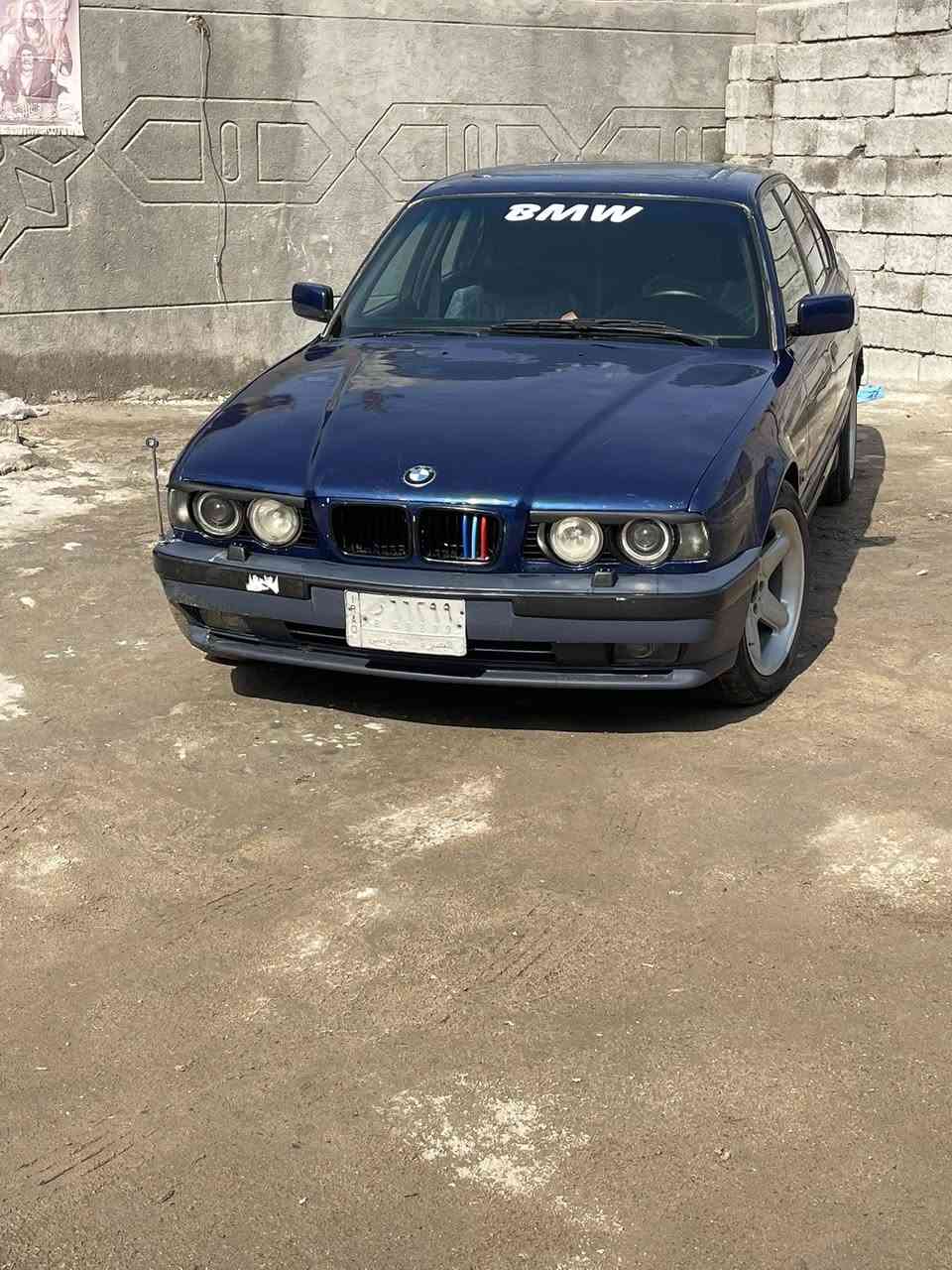 سلام عليكم BMW/535 اصولي رقم بصره تحويل مباشر سنويه منتهيه سياره خير من الله كير مكينه تبريد شعندك مراوس نزله *********** البصره الزبير
