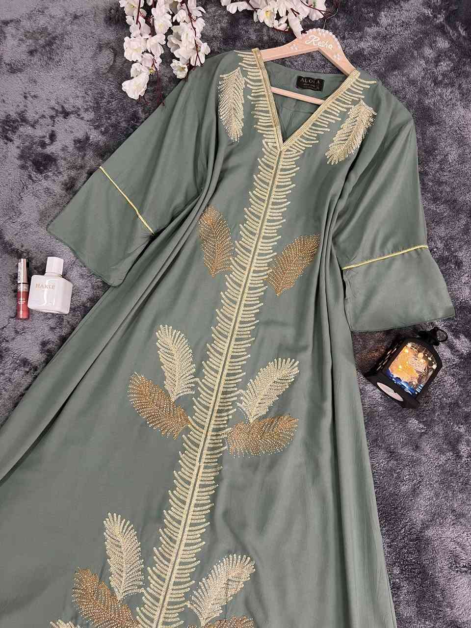 جلابيات رمضانيه🔥🌙🌙🌙
السعر ١٢،٧٥٠
للحجز والاستفسار مراسله البيج♥️♥️


**إذا كنت صاحب هذا الإعلان وتريد حذفه لأي سبب، رجاءا أرسل رسالة إلى الدعم الفني**