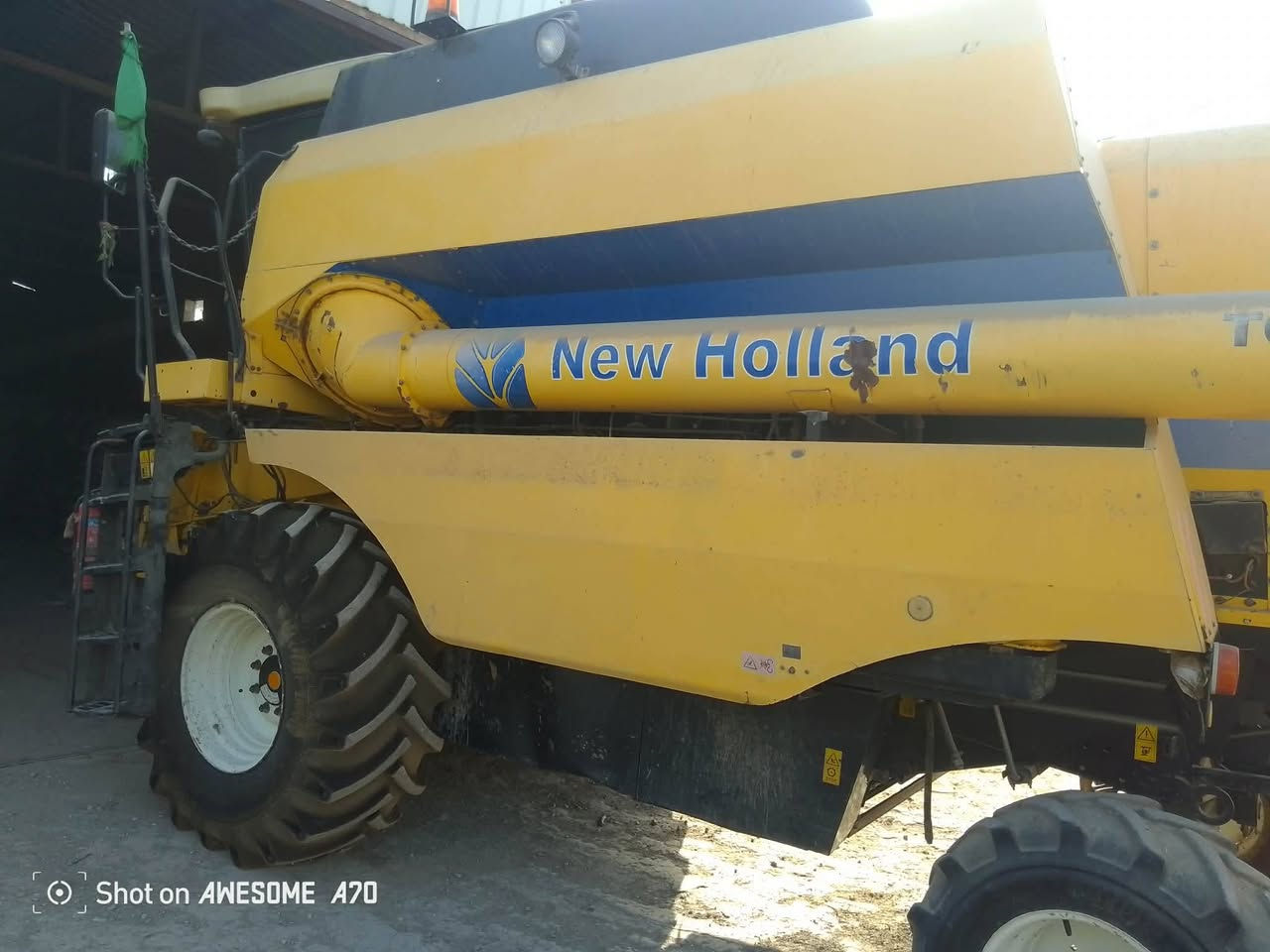 السلام عليكم
حاصده للبيع خمسه بلم موديل 2014 تك ادرام الاتصال على الرقم ***********
