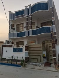 حي صقور • ١٥٠م • ٥ غرف نوم