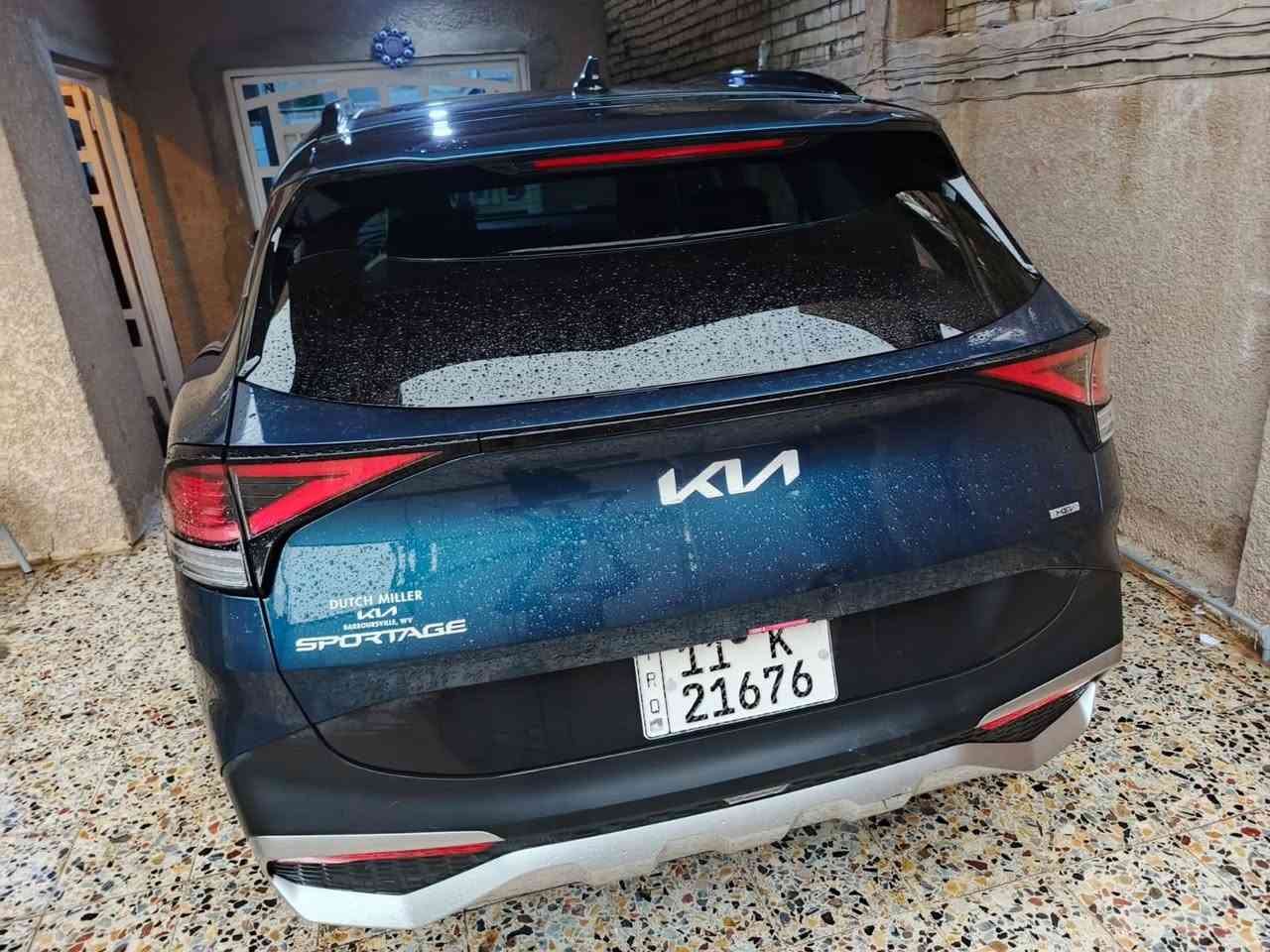 سلام عليكم سياره سبورتج هاربيرد موديل 25 اللون مميز المواصفات الداخل جلد ابيض ملكي كشنات كهربائية شاشه متصل كبير ماوس بنورامه رادارات امي خلفي لدامامي خلفي تبريد لمس قطعتين مكينه 1600تيربو  تحكم ستيرن فول مانع نزلاق كروز  سرعه السياره فول حادث السياره بنيد وجاملق نفس اللون اصلي الشاصي تصليح بسيط السعر 210وبيه مجال***********
