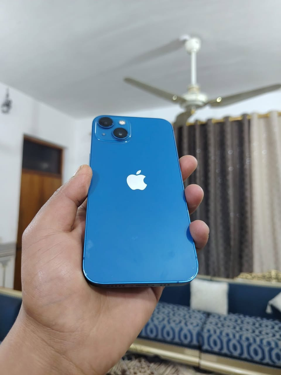 السلام عليكم اخوان ايفون 13 عادي جهاز جديد استعمال مال بيت كامل ملحقات شاحنته الاصليه وسماعاته ولزكات الشركه وكارتونه يعمي ملحقات كامله جهاز جديد جديد بمعنى الكلمه وتر بروف ما مفتوح ضد المي مكفووول كفاله عامه بي ضمان جهاز زلغ مالي ذاكره ١٢٨ السعر ٤٠٠ مكاني بغداد الزعفرانيه ***********
