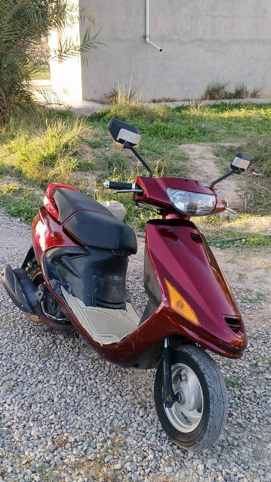 سلام عليكم دراجه فورتي ياباني للبيع محرك بعد عل سحك كهربائيات كله شغالة دراجه شرط كله جديد سعر 350 بيه مجال شراي مكاني ديالى دلي عباس رقم الهاتف ***********
