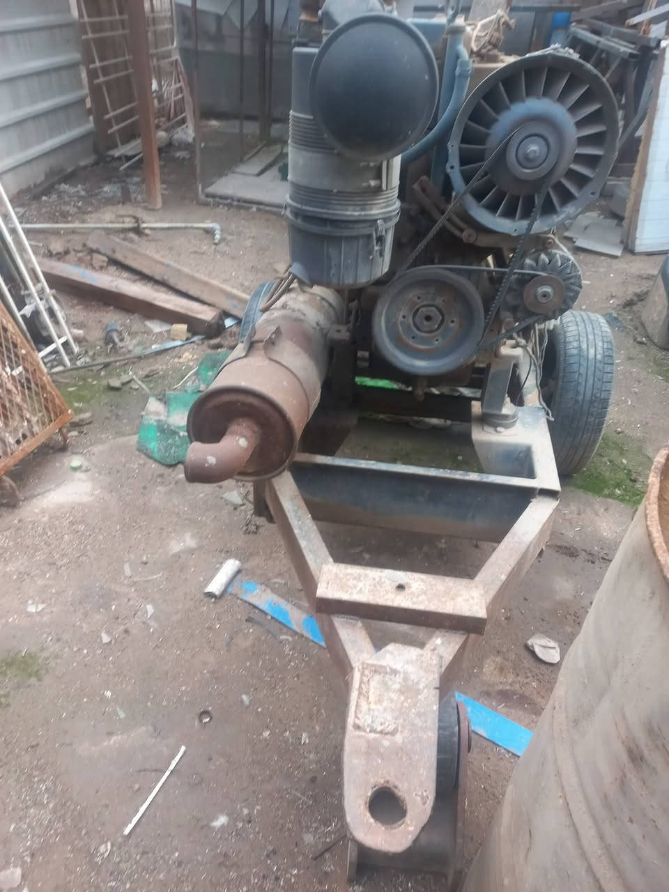 مولد دويز ايطالي للبيع  شغاله مشدود عليه ٤٠ كيفي *********** النجف حي الحرفيين
