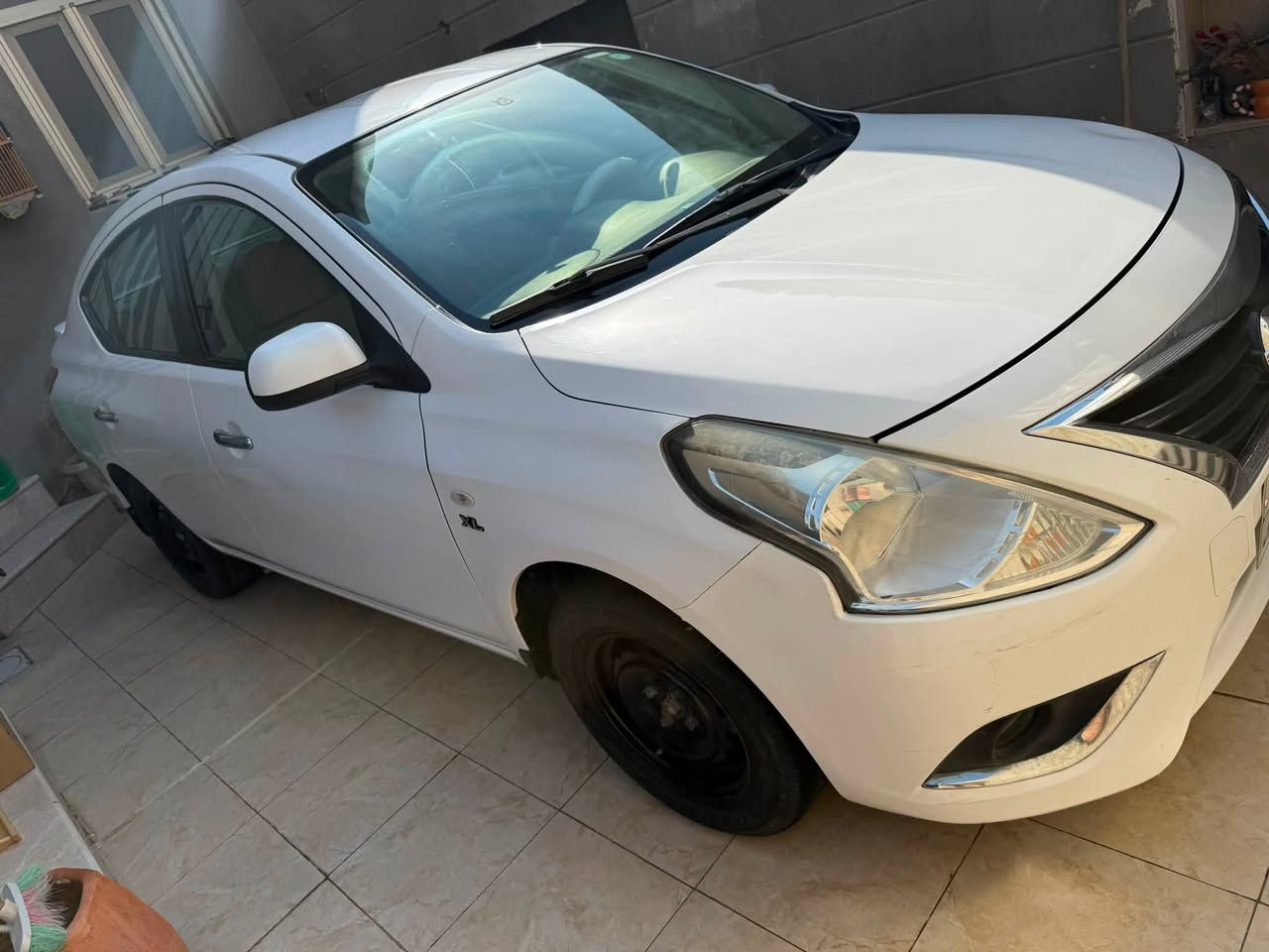 صني هندي ٢٠٢٠ ماشيه ١١٦
مكفوله صبغ وتبديل فقط بارد بسيط 
وكاله عامه باسمي بيع او مراوس باحدث 
مكاني حله مركز 
***********
معروضه ١٠٠ وبيه مجال
