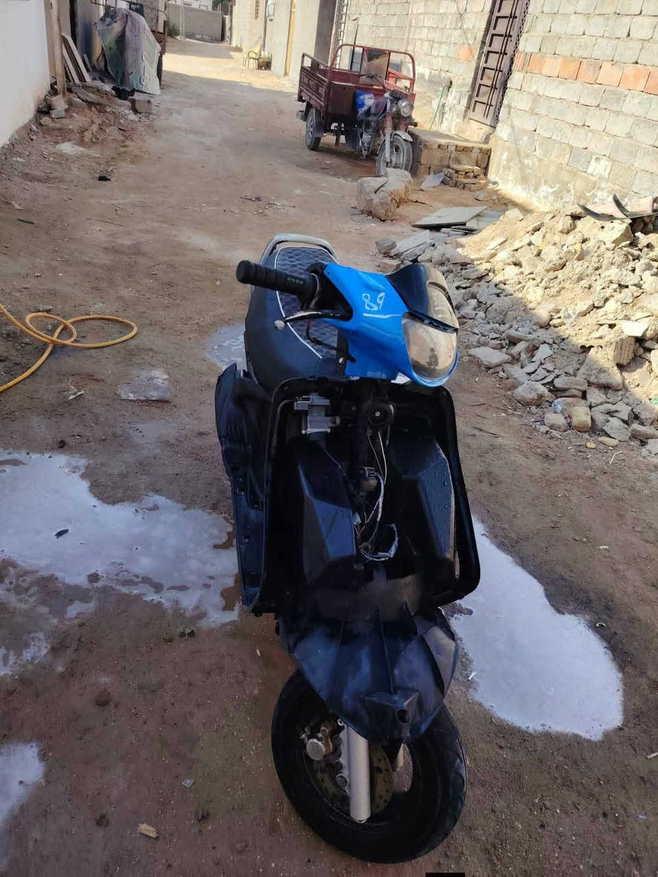 فراشة للبيع مكينة جديدة مال حاوية مال صارلهة يومين من شديتهة كلشي ما ناقصهة كهربائيات كاملة سلف هندر سعر ٤٢٥ مكاني كوفة


**إذا كنت صاحب هذا الإعلان وتريد حذفه لأي سبب، رجاءا أرسل رسالة إلى الدعم الفني**