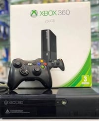 اكس بوك 360 • ٢ يدات جديدة • ٣٠ قرص