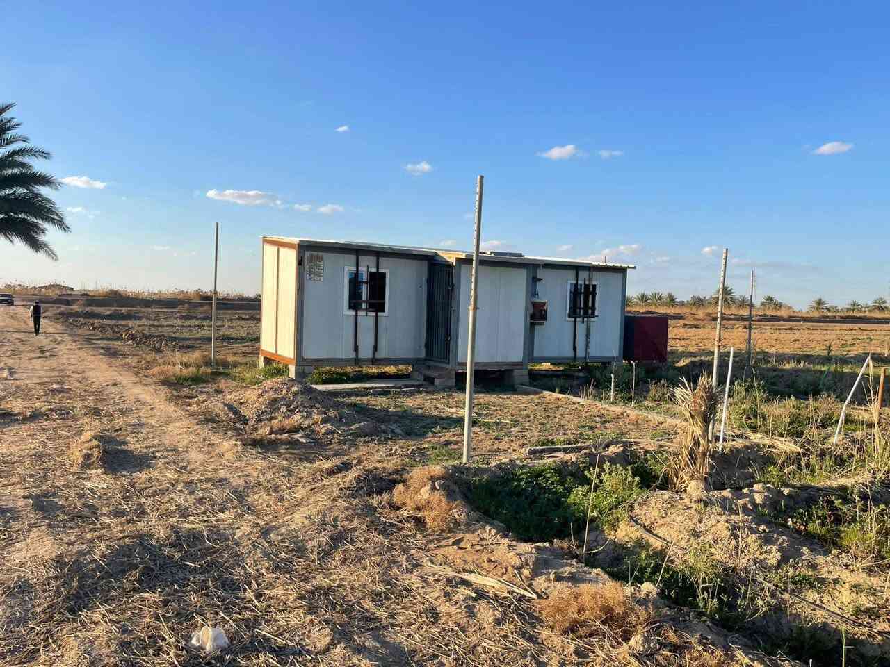 قطعة أرض للبيع.....
طابو زراعي سند ٢٥ تحويل مباشر
المساحة ثنين دونم
وجهه على الشارع ٣٣ متر نزال ١٥٢ متر 
الموقع الرمادي ناحية اليرموك قرب مزرعة شيخ إحسان
موقع مميز صالحة لزراعة او اي مشروع استثماري
السعر المطلوب دونمين بسعر ٣٥ مليون
للإستفسار أكثر الاتصال على الأرقام التالية
*********** واتساب
*********** واتساب
او مراسلة الصفحة في اي وقت نعتذر عن التأخير عن الرد في بعض الأحيان
نستقبل جميع العروض العقارية في مدينة الرمادي
ابو احمد
