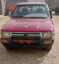 تيوتا موديل 93 كفاله من الصبغ مكينه و كير جيد جدا رقم بغداد مشروع وطني...