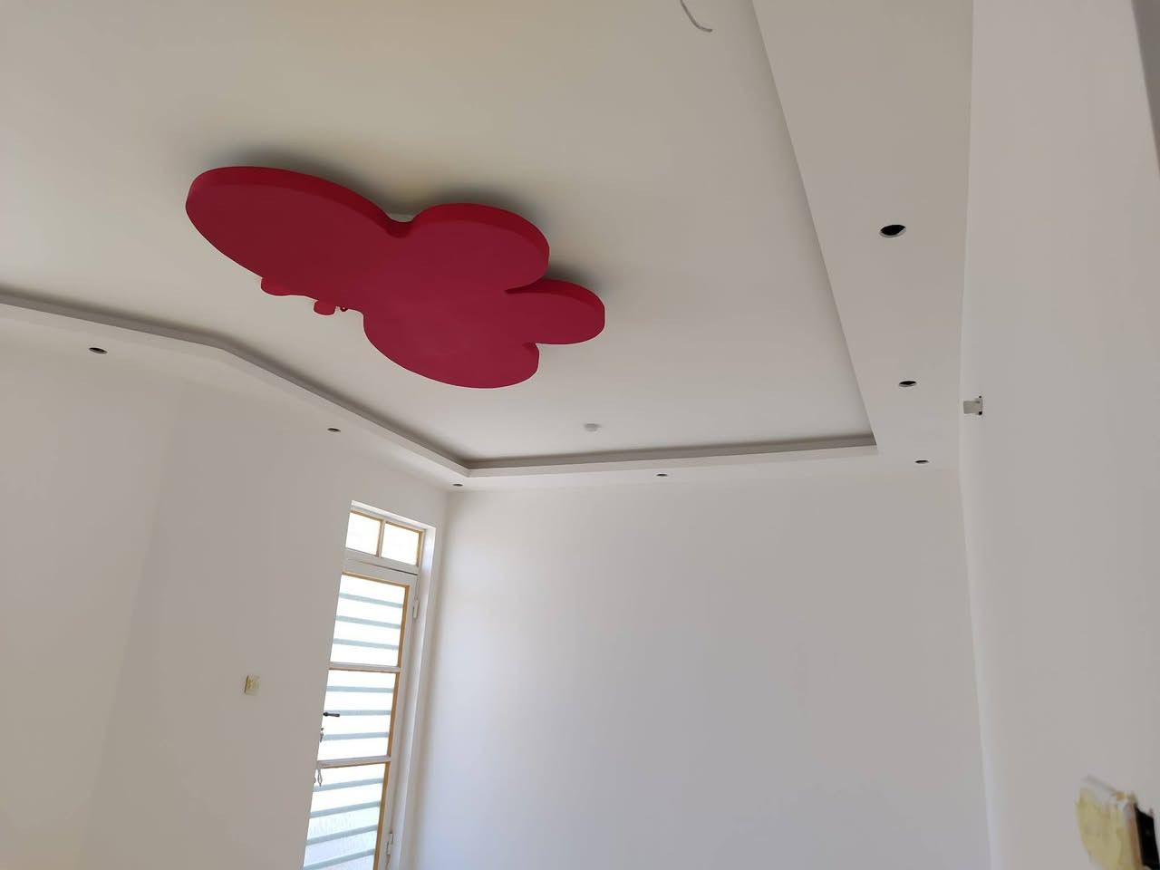 اصباغ وديكورات سيد مصطفى لكافة الديكورات والاصباغ عمل درجه اولى وبانسب الاسعار
 للاستفسار   الاتصال ***********
