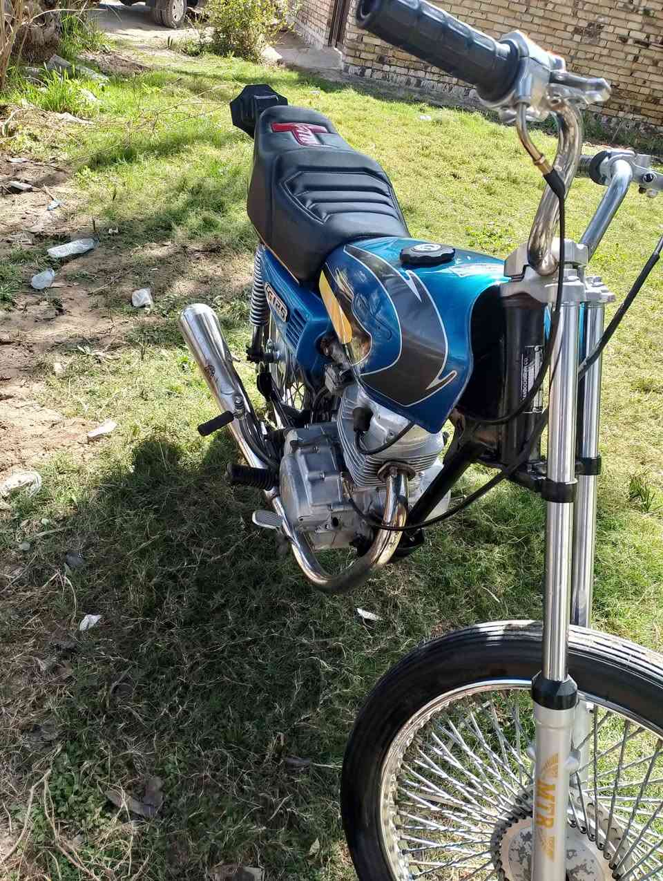 سلام عليكم دراجه للبيع كلك اوراقه ضايعه  العنوان نجف عباسيه***********
