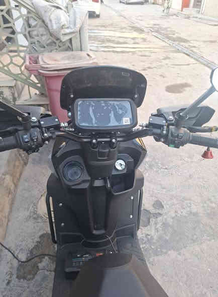 دراجه شحن اباجي 7 بطاريات ملف 3000 دراجه جديد صاري 20 يوم من اشريته السعر  1.500 العنون الشعله***********
