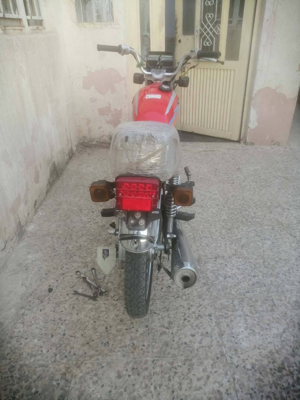 دراجه البيع مكينه ما مفتوحه ادوات سعر 700 بي مجال تعال خاص


**إذا كنت صاحب هذا الإعلان وتريد حذفه لأي سبب، رجاءا أرسل رسالة إلى الدعم الفني**