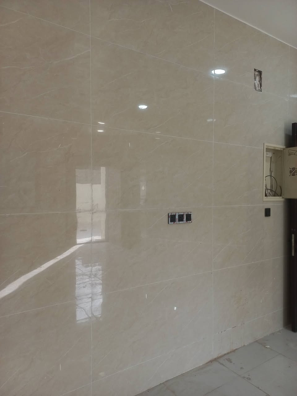 خلفه سيراميك مرمر بورسلين كاشي درج طابوك زجاجي واتساب بغداد ***********
