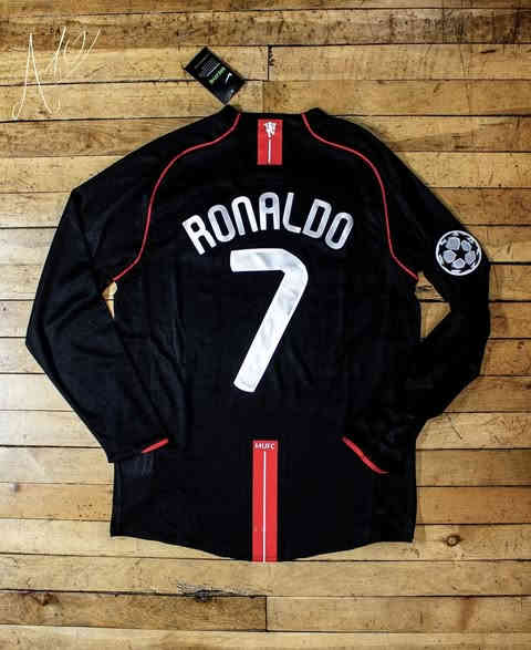 نسخه لاعب الأصلي رونالدو 
السعر 20 قياس لأرج و  اكس واكسين 
توصيل 5 للحجز واتساب ***********
