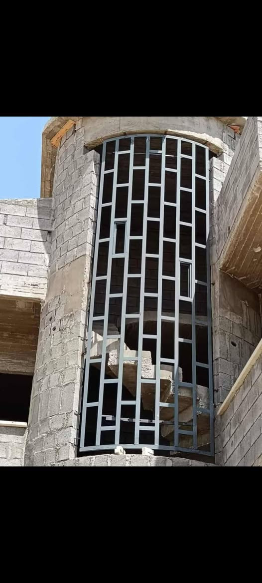 اسعد الله اوقاتكم بالخير اسف لل انقطاع عن نشر بس شغل حدادة ابو يوسف لعمل الابواب وشبابيك وجميع انواع حميات وقمريات

تواصل عبر رقم او عبر خاص

***********
