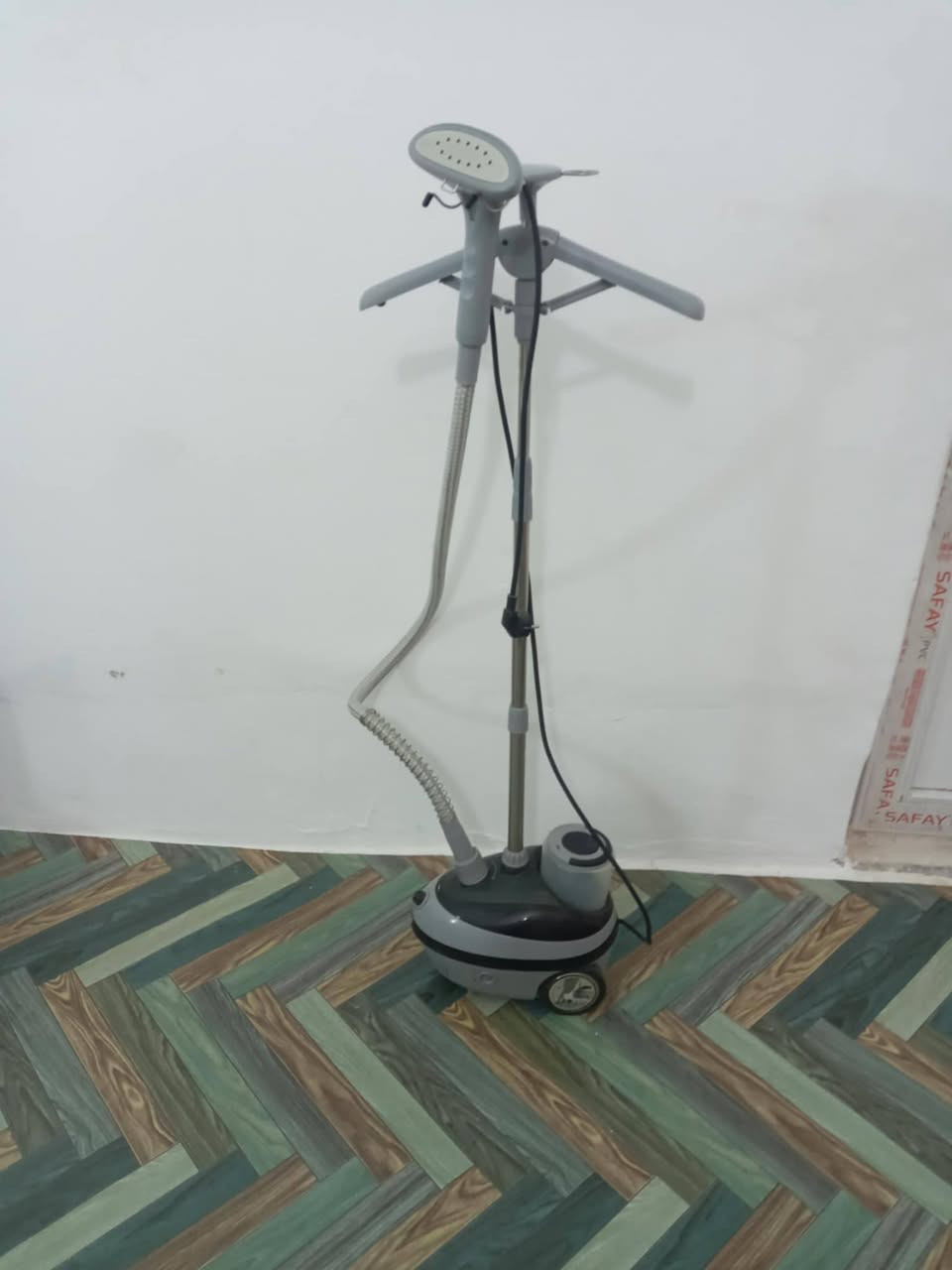 غراض البيع كلمن وسعره تواصل خاص


**إذا كنت صاحب هذا الإعلان وتريد حذفه لأي سبب، رجاءا أرسل رسالة إلى الدعم الفني**