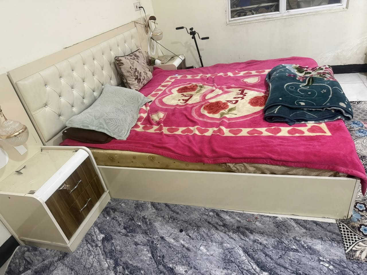 غرفت نوم للبيع 7قطع بدون دوشك سعرها 350بي مجال


**إذا كنت صاحب هذا الإعلان وتريد حذفه لأي سبب، رجاءا أرسل رسالة إلى الدعم الفني**